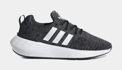 ADIDAS Swift Run 22 Grade School Running Shoes (Black/Grey)