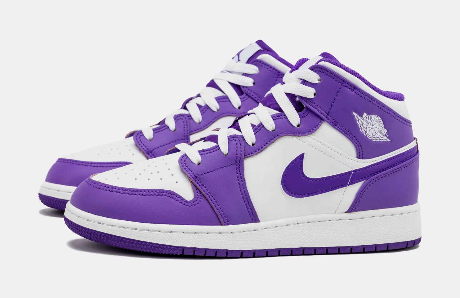 Air Jordan 1 Retro Mid Purple Venom Grade School Lifestyle Shoes (Purple/White) - Image 4
