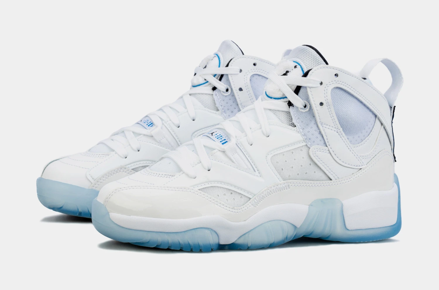 Jordan Jumpman Two Trey Grade School Basketball Shoes (White/Blue) - Image 4