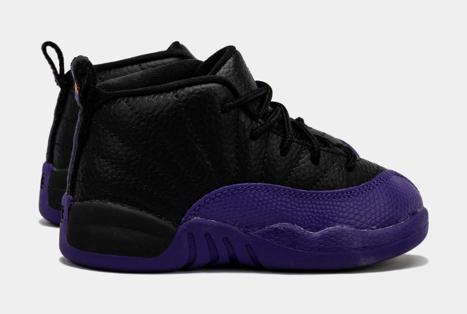 Air Jordan 12 Retro Field Purple Infant Toddler Lifestyle Shoes (Black/Purple) - Image 6
