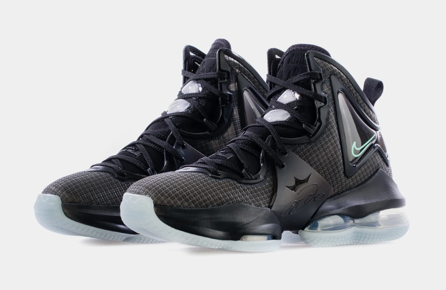 Nike Lebron 19 Space Jam Grade School Basketball Shoes (Black) Free Shipping - Image 4