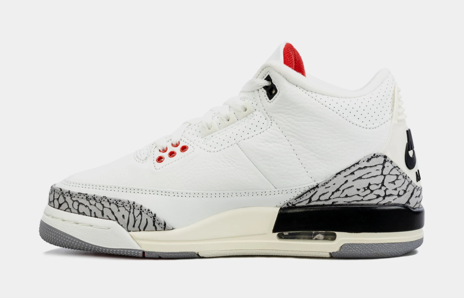 Air Jordan 3 Retro White Cement Reimagined Grade School Lifestyle Shoes (White/Grey) - Image 2